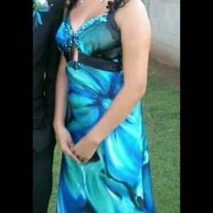 Gorgeous Blue Formal Dress!
