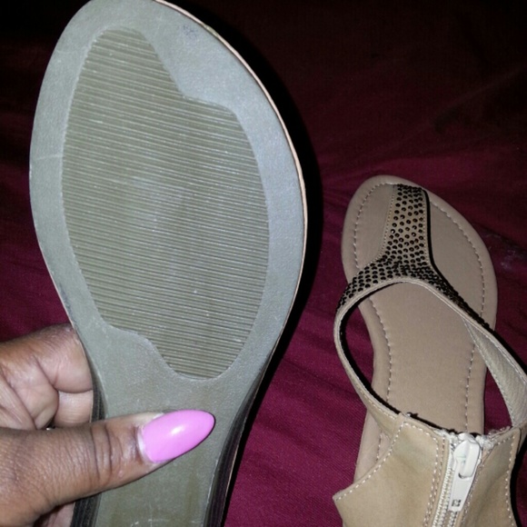 Sandals - Picture 2 of 2