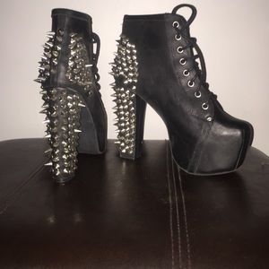 Jeffrey Campbell Litas