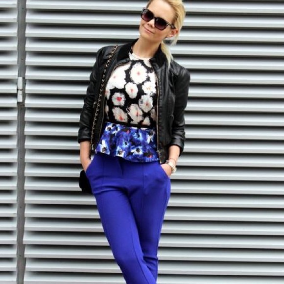 Oasap Sweet Floral Peplum Top