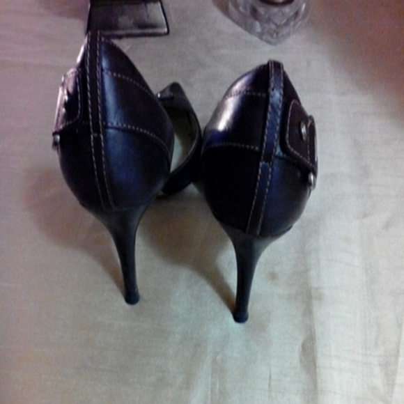 Anne Klein - Picture 3 of 4