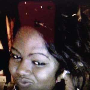 Meet your Posher, Whitney