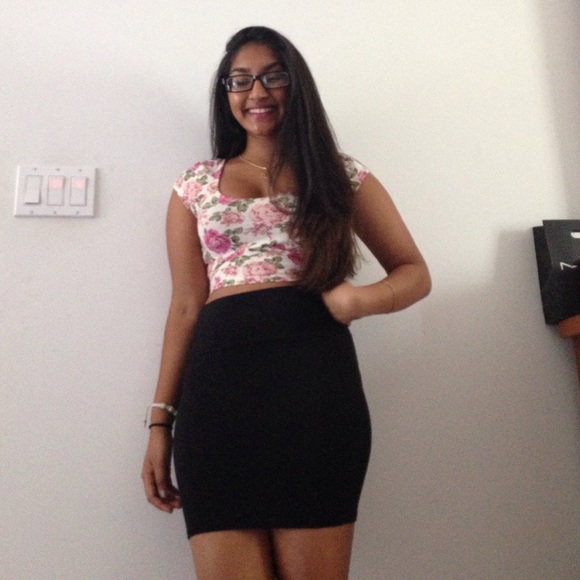 Flower crop top