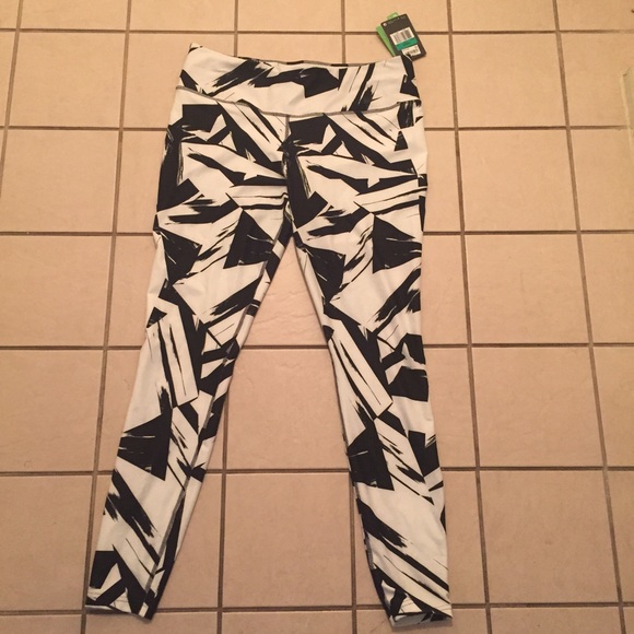 Nike workout leggings