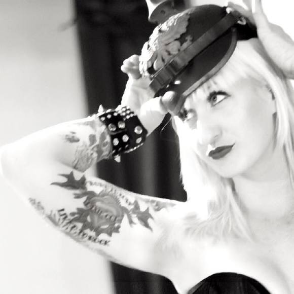 Meet your Posher, Barbara