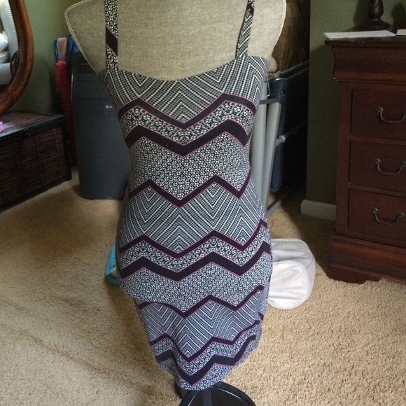 patterned body con dress