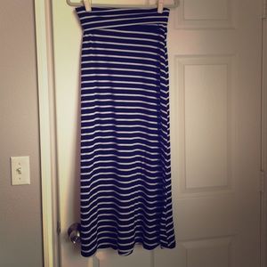 Black and cream maxi skirt