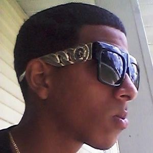 Meet your Posher, Genaro