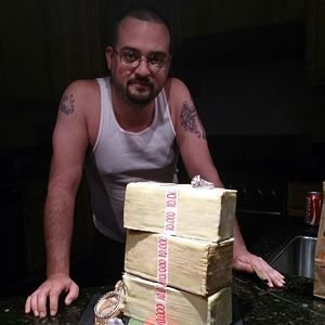 Meet your Posher, Nicholas