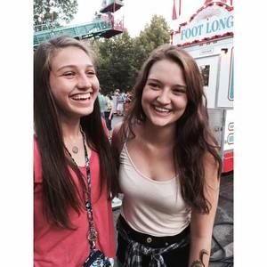 Meet your Posher, Jillian