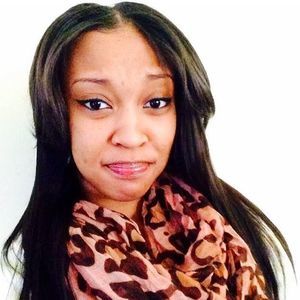 Meet your Posher, Tenaya