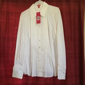 ❤️Sale!!! White long sleeve fitted blouse