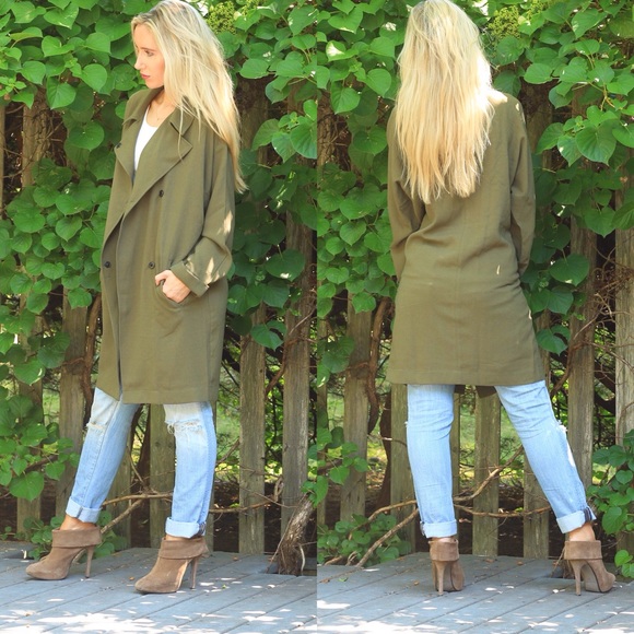 SoldOut11thStreet - Picture 3 of 4