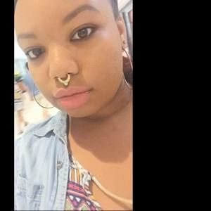 Meet your Posher, Mikayla