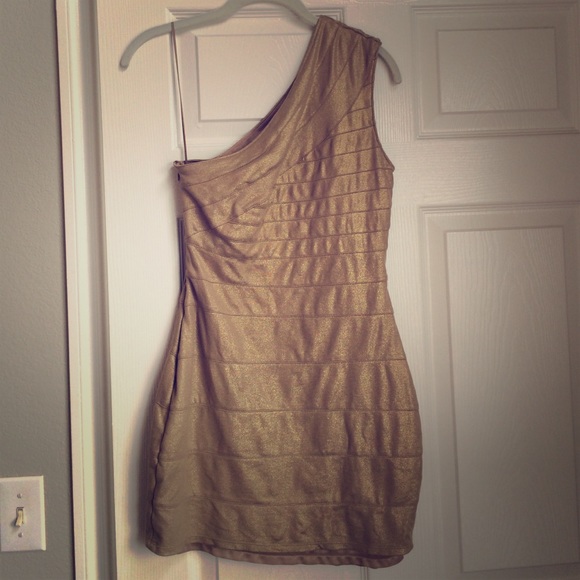 Body con gold dress