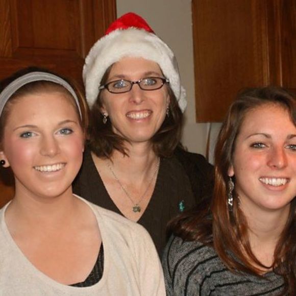 Meet your Posher, Cindi - Picture 1 of 1