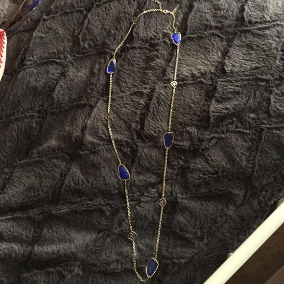 Kendra Scott necklace