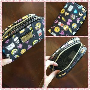 Makeup bag