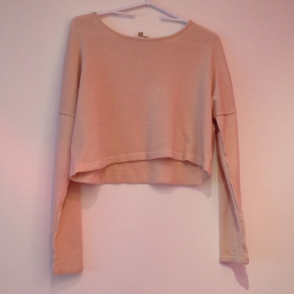 Urban Pale Pink Cropped Sweater