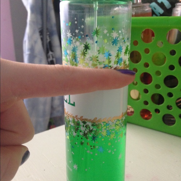 The vanilla bean Noel perfume - Picture 2 of 4