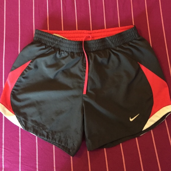 Nike shorts💕💕