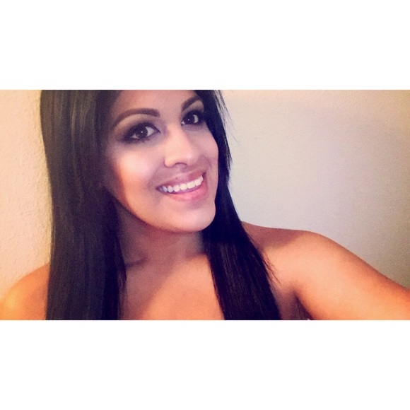 Meet your Posher, Victoria - Picture 1 of 1