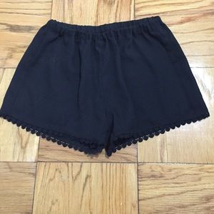 Brandy Melville black shorts