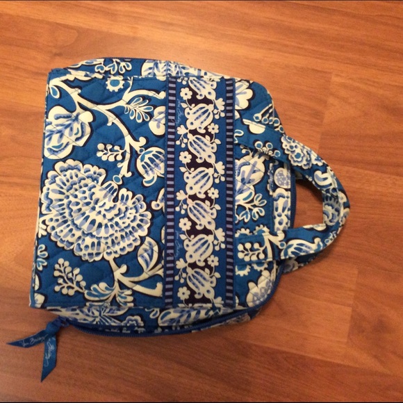 Vera Bradley Tech Organizer
