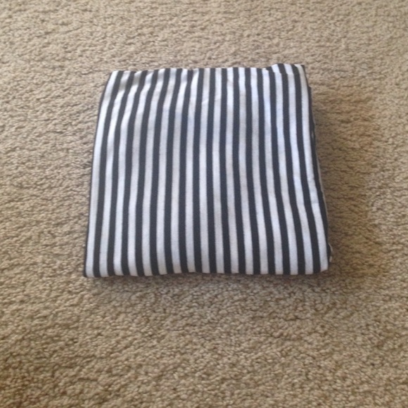 Black and white maxi skirt