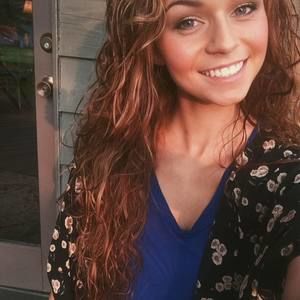 Meet your Posher, Amelia