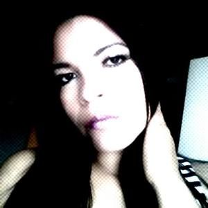 Meet your Posher, Leandra