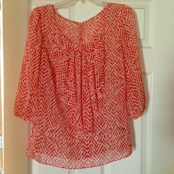 ❤️sale!! Red and white sheer top