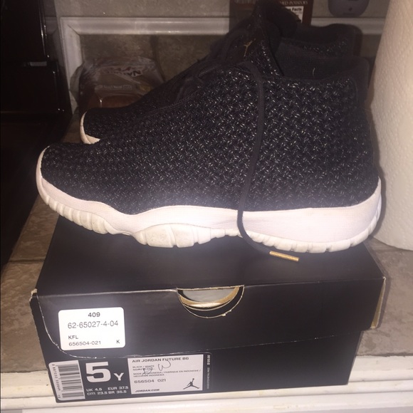 5Y Jordan futures