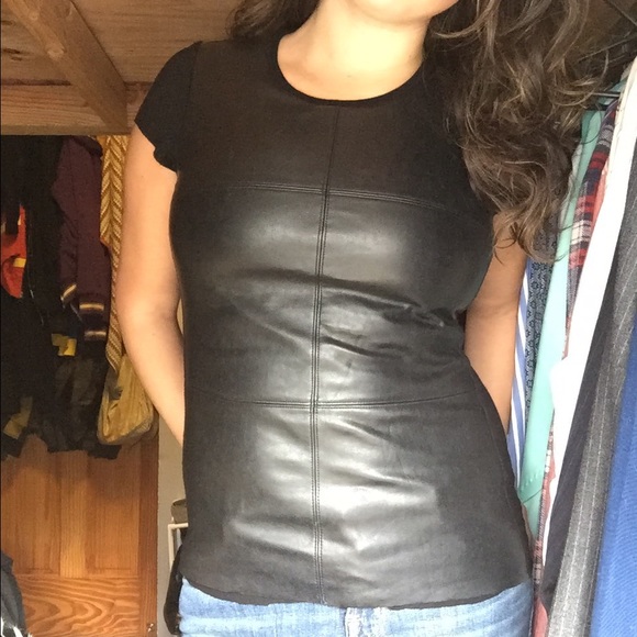 Baily 44 feux leather tee
