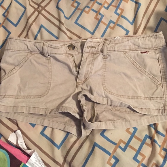 Khaki Hollister Shorts
