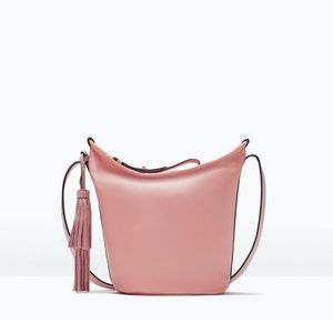 Beautiful Zara leather pink bucket bag with tassel