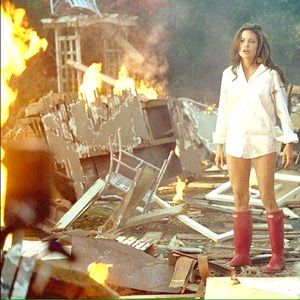 LIKE NEW Hunter Festival Wellies boots matte red