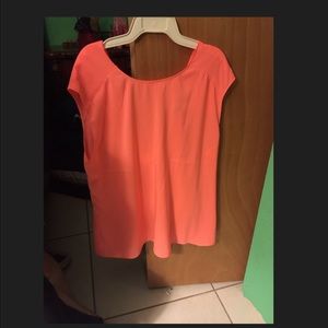 Loose fitted express shirt