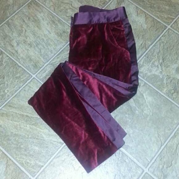 Velvet Ankle Pants with statin trim