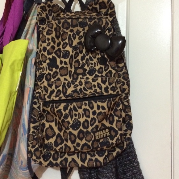 Used hello kitty backpack $10 on Ⓜ️!!!!