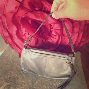 Hobo Cloud Darcy Crossbody