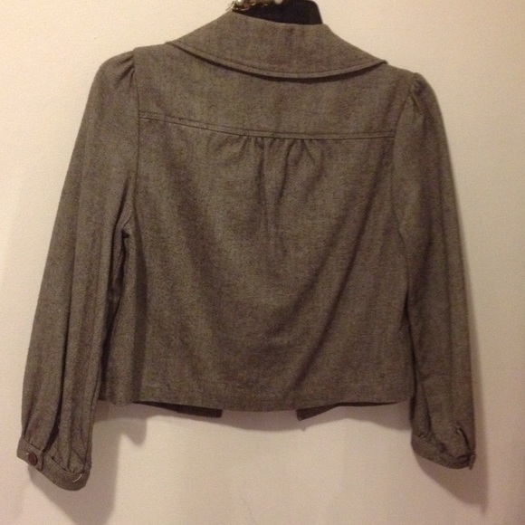 Cropped jacket - Picture 3 of 3