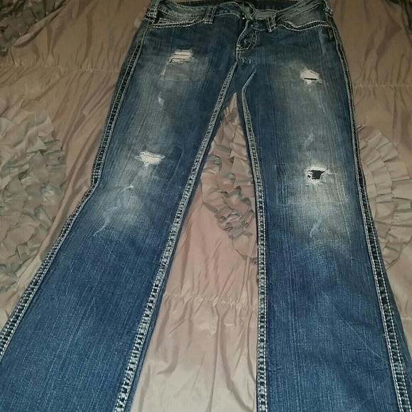 Silver Jeans. Boot Cut