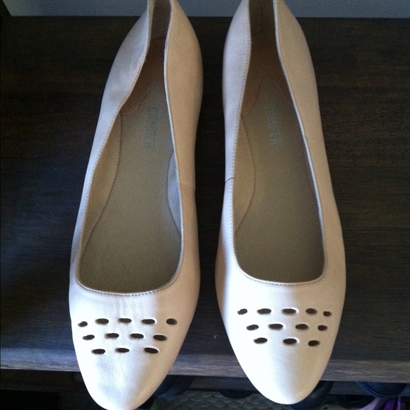 Camper leather flats