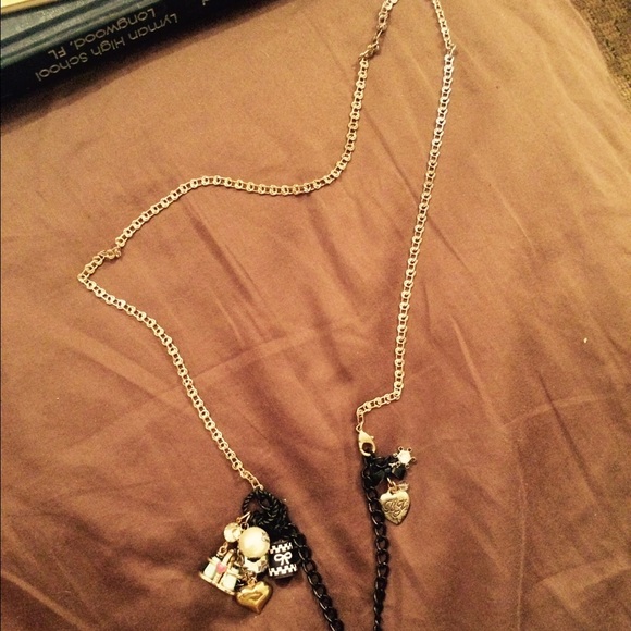 Betsey Johnson necklace