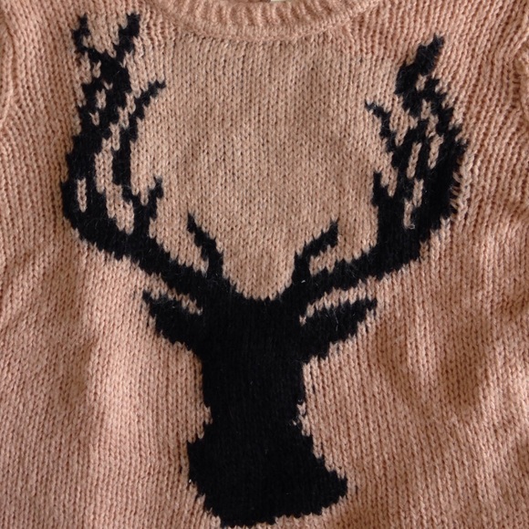 Forever 21 Deer Head Peach Sweater - Picture 4 of 4
