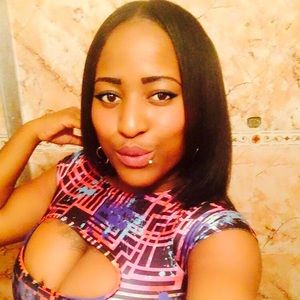 Meet your Posher, Moette