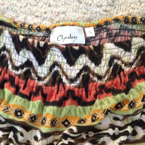 Aztec print romper - Picture 2 of 2