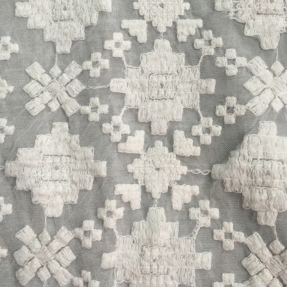 Delia*s printed sweater - Picture 2 of 4