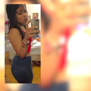 Meet your Posher, Marielle